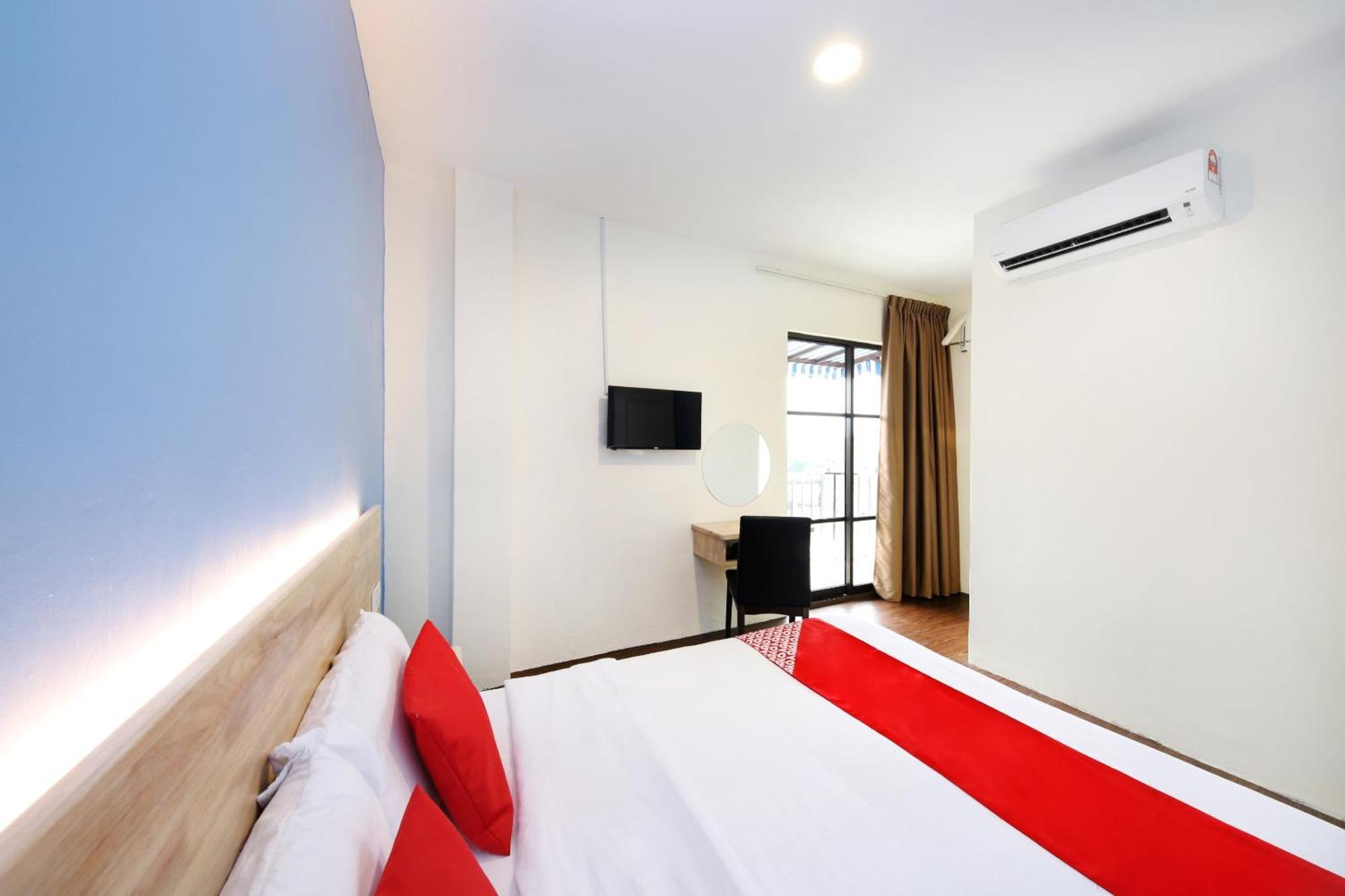Oyo 778 Bmw 2 Hotel Муар Экстерьер фото